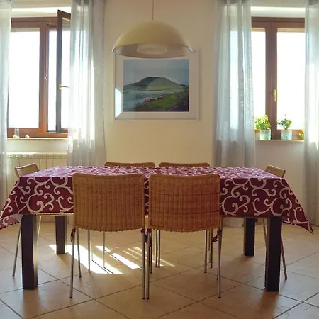 Ouverte Sur Le Monde * Costa (Umbria)